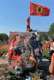 Canadian Protesters Toppled Statues of Queens Victoria and Elizabeth II to  Protest the Commonwealth's Treatment of Indigenous Peoples