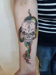 Toute la symbolique du tatouage de serpent - Crock'Ink Tatouage Nancy