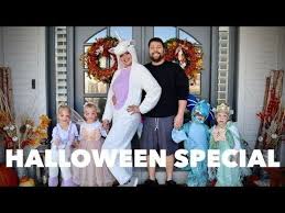 Gardner Halloween Special Costume Change Again Youtube Halloween Special Costumes