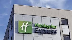 It is located in a business park with large companies such as dhl. Insolvenz Trotz Lockdown Nachfolgelosung Fur Elf Hotels