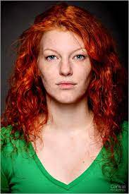 Bei blondieren gehts erst über rot, dann orange, dann gelb, dann blond, dann weiß. Rote Haare Rothaarig Red Hair Haare Blondieren Rote Haare Feuer Haar