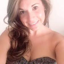 Janis Castillo's Instagram, Twitter & Facebook