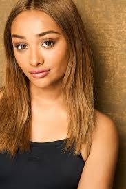 Geek Girl (TV Series 2024– )