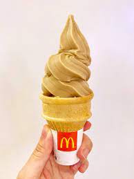 66 отметок «нравится», 4 комментариев — breadney (@foodie.brit) в instagram: Mcdonald S S Pore Now Sells Gula Melaka Mcflurry Sundae Ice Cream Cone Today