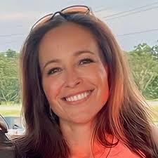 Nikki Haire's Instagram, Twitter & Facebook