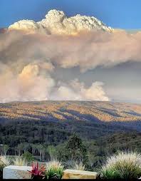 ABC Emergency - This is a pyrocumulus fire cloud that... | Facebook