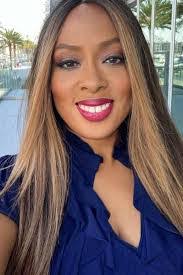 Dana Axelrod's Instagram, Twitter & Facebook