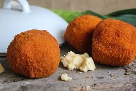 This is a simple rissole recipe that i use during the week for a quick and easy dinner, i serve with steamed vegetables and sometimes a gravy. Cheese Leek Rissoles Lewis Pies