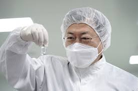 그동안 노바백스와 sk바이오사이언스 간 천만 명분 백신 구매 협상이 일부 보도됐지만, 도입 물량이 당초 알려진 것의 두 배에 이른다는 것이 문 대통령의 설명입니다. B5rqszse Tcm