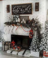Check spelling or type a new query. 40 Cozy And Wonderful Rustic Farmhouse Christmas Decorating Ideas