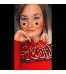 Mary Hemker's Instagram, Twitter & Facebook