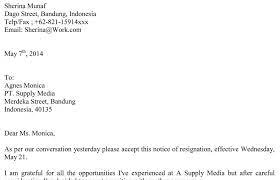 Bagi yang sudah nekad untuk berhenti kerja, anda perlu kemukakan surat berhenti kerja. Contoh Surat Berhenti Kerja Versi English Download Kumpulan Gambar