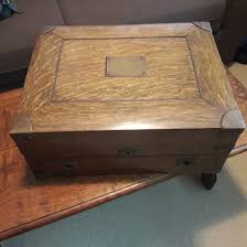 All furniture is made out of quality hardwoods such as. Canadian Quarter Sawn Oak Furniture Only Where You Have Walked Have You Been