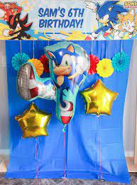 Sonic the hedgehog (ソニック・ザ・ヘッジホッグ, sonikku za hejjihoggu?, born 23 june8910) is the titular main protagonist of the sonic the hedgehog series and sega's mascot. Sonic The Hedgehog Party Ideas Games Party Ideas At Birthday In A Box