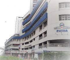 Pelayanan kesehatan di pantai hospital batu pahat dilengkapi dengan 30 tenaga medis profesional berbagai bidang spesialisasi. Putra Specialist Hospital Batu Pahat Private Hospital In Batu Pahat