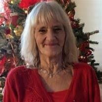 Donna Pulliam's Instagram, Twitter & Facebook