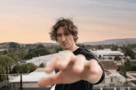 Jonas Brothers & Dean Lewis Collab: 'Loved You Better' Is Here! - Imagen principal del artículo