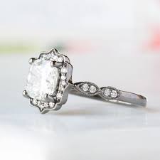 18k White Gold Black Rhodium Cadenza Halo Diamond Ring Antique Style Engagement Rings Wedding Rings Vintage Rings Jewelry Fashion