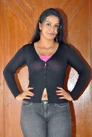 Apoorva Aunty Hot Stills | Craziest Photo Collection