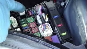 The 2007 toyota yaris features an electronic power steering system (eps). Solved What Fuse Is Responsible For The Air Conditioning Fixya