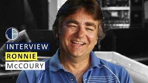 Ronnie Seal's Instagram, Twitter & Facebook