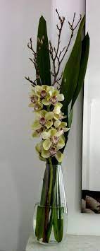 Cymbidium Orchid Centerpiece Orchid Centerpieces Flower Garden Design Cymbidium Orchids