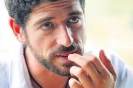 Issız Adam'ın Alper'inin eşi Kurtlar Vadisi'nin yıldızı çıktı! Görenlerin  ağızları açık kaldı