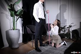 Petite brunette girl Brenda Santos begs for some deep and hard pussy fuck  photos