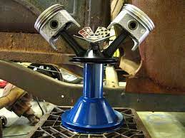 Car Trophies Building A Best Engine Trophy For A Show Ideas Metal Art Projects Metal Art Welded Metal Projects