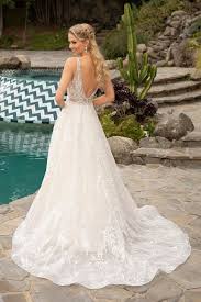 Glittering From Head To Toe Style Bl201 Tenley Is The Ideal Dress For The Bride Looking To Spark Fairy Tale Wedding Dress Spring Wedding Dress Wedding Dresses