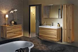 Couleurs chaleureuses pour la salle de bain. Salle De Bain Zen 38 Idees Decos Natures Et Chaleuseuses Ctendance Fr