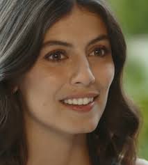 Maccio si spaccia per Gullit ed entra nella discoteca "Just Caviale" (Da  "Italiano medio")