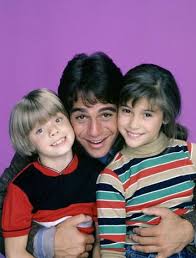 Entre les années 2000 et 2010, elle a tourné dans beaucoup de comédies américaines, mais c'est. Madame Est Servie Que Sont Ils Devenus Vozeli Com