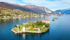 Se si è con mezzo proprio, per raggiungere il lago percorrere la ss1 aurelia direzione grosseto, la ss675. Isola Bella Come Arrivare E Cosa Vedere Nella Perla Del Lago Maggiore