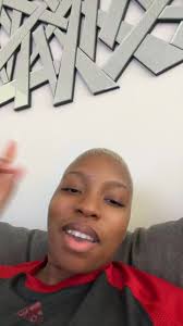 lorettamars (@lorettamars)