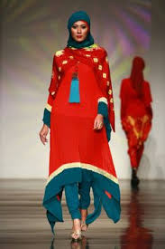 Model padu padan baju muslim long tunic kain sasirangan (ig: 31 Sasirangan Ideas Fashion Islamic Fashion Batik