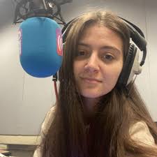 Carmen Heron's Instagram, Twitter & Facebook