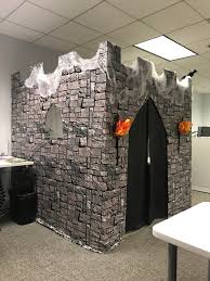 40 new christmas cubicle decorations & christmas office decoration ideas. My Work Hosted A Halloween Decorating Competition So I Turned My Desk Into A Castle As A Protest To Our Open Concept Office Setup Pics