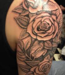 For the love of roses Rosentattoos 20 Tattoo Vorlagen Zur Inspiration Fur Alle Korperpartien