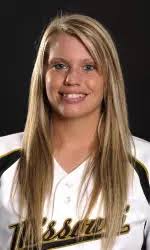 No. 3 Tigers Split Doubleheader