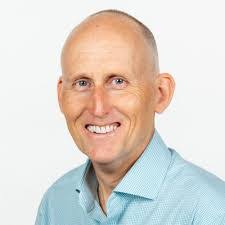 Scott Lutton's Instagram, Twitter & Facebook