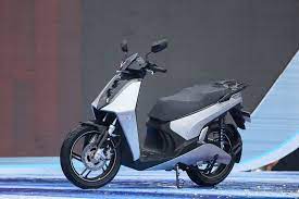 Thời điểm vàng mua xe máy điện vinfast theon và feliz sau tết. Theon Xe May Ä'iá»‡n Ä'áº§u Báº£ng Cá»§a Vinfast Chinh Thá»©c Ra Máº¯t Carhanoi Vn