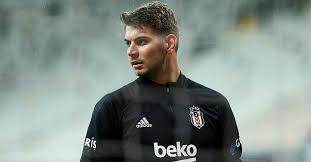 Tolga zengin'in takımdan ayrılacak olmasının ardından ikinci kaleci olan utku, antalya'da kendini gösterirse yedek kaleci transferi yapılmayacak. Son Dakika Spor Haberi Besiktas I Yikan Haber Utku Yuvakuran Fotomac