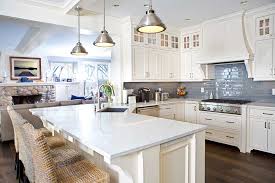 And aside from functioning appliances, a kitchen design you'll love for years to come is of gorgeous countertops, unique backsplashes, and statement lighting, we're coming for you. Kitchen Cabinets New England Kitchen Bath Lippitt Ri