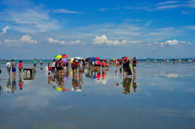 52 yorum, makale ve 113 resme bakın. Sky Mirror Bei Kuala Selangor In Malaysia Travelgrapher De Weltreise Digital Nomaden Blog 2021