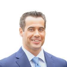 Ryan Mcelveen's Instagram, Twitter & Facebook