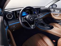 Epingle Sur Constructeurs Automobiles
