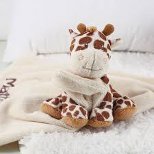 Als der stoff dann endlich eintraf habe ich mich sofort an die arbeit gemacht. Kuscheltier Giraffe Mit Schmusetuch Und Rassel