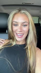 Macy Leblanc Hooters