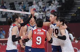 현재 중국 여자 프로배구리그 클럽인 상하이 브라이트 유베스트와 대한민국 여자 배구 국가대표팀 소속으로 뛰고 있다. Ie Hvnpdiej1jm